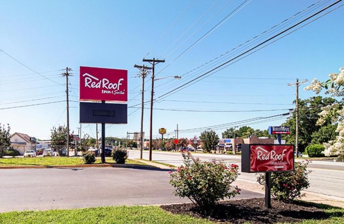 Greenwood Hotel | Red Roof Inn & Suites Greenwood, SC