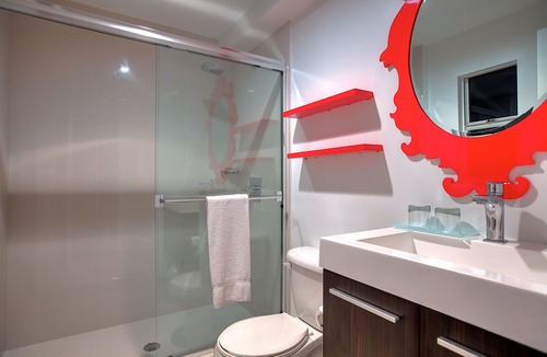 Mid Beach Hotel | Red South Beach Hotel