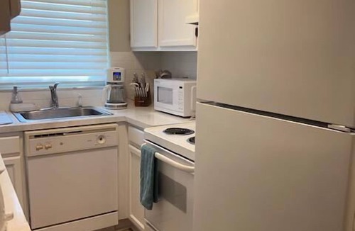 Redington Beach Condo | Redington Beach! Great condo and a perfect couples Getaway!
