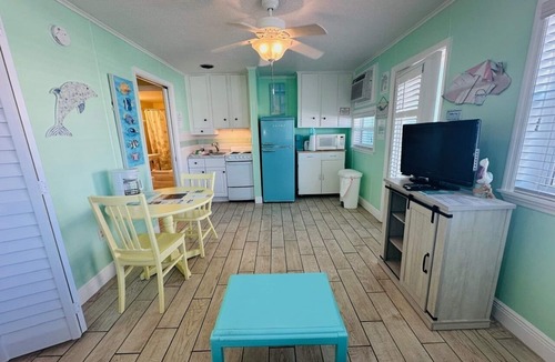 North Redington Beach Condo | Redington on the Beach Sea Rocket WiFi Parking 14