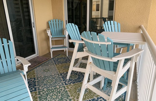 New Smyrna Beach Condo | REDUCED SUMMER RATES! Luxury 3bed 3bath. Direct Oceanfront. 2 balconies