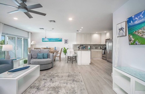 Key Colony Beach House | Reef Retreat 2 bed 2 bath w/private pool and 37 ft of dockage