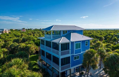 North Captiva House | Reel Laxing: Private Pool, Hammocks & Games