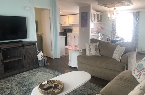 Indian Harbor Estates House | Reel Paradise Cottage- Canal Front- Bring your Boat to our 50’ Dock!