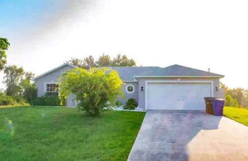 Eisenhower House | Regium Estates 2 - A beautiful oasis getaway