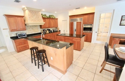 South Sarasota House | Relax and Play: Private Pool, Hot Tub, Tennis, Basketball on 1 acre in Sarasota.