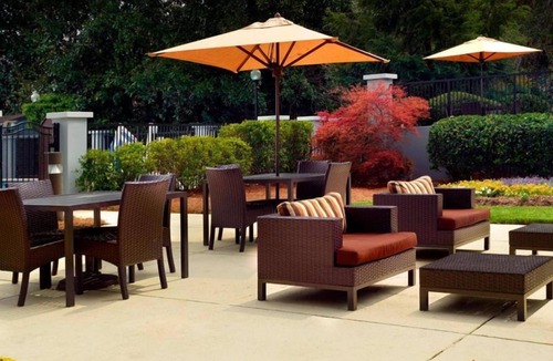 Home Park Hotel | Relax and Recharge! 4 Convenient Units, Seasonal Outdoor Pool, Pet-friendly!