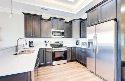 Murrells Inlet House | RELAX at 3-bedroom Townhome in Sunnyside walking distance to Marshwalk
