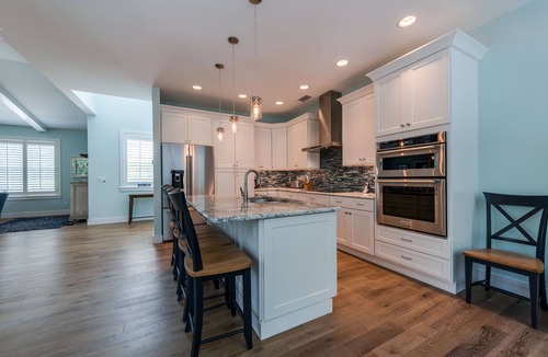Captiva House | Relax in this renovated home that sleeps 10. Near the village and beach