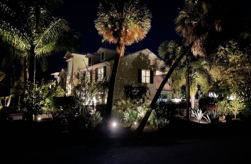Captiva House | Relax in this renovated home that sleeps 10. Near the village and beach