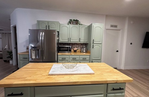 Webster House | Relax & Recharge - Private Country Retreat