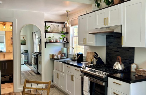Dunlap House | Relax, rejuvenate, restore, and disconnect at REST at Flourishing Mountain Farm