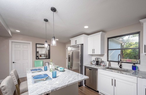 Clearwater House | Relax & Unwind at Your Clearwater Getaway – 4BR/2BA with Pool & Hot Tub