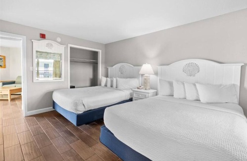 Myrtle Beach Hotel | Relax w/Full Kitchen + Balcony View in Stunning Beach Suite