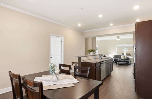 Central Condo | Relaxed Living | Close to Lake & Shops + Near CU!