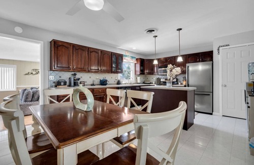 Ocean Gate House | Relaxed Ocean Gate Shore Getaway | 3BR + Sofa Bed, Fireplace & Parking