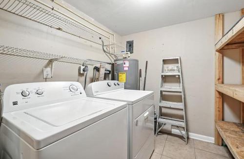 Baldwin House | Relaxing 3BR Baldwin Retreat With Sectional