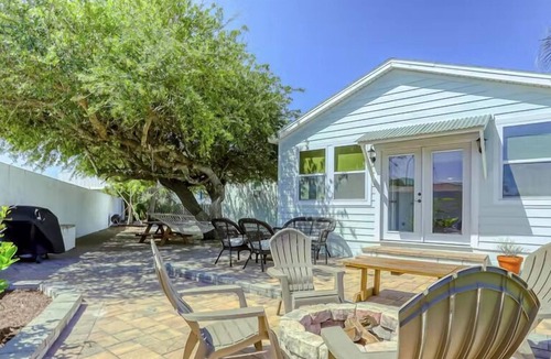 Coquina Gables Cottage | Relaxing Cottage Retreat at St. Augustine Beach