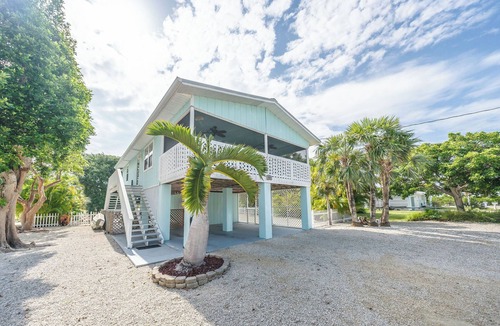 Port Pine Heights House | Relaxing Florida Keys canal front home in nature preserve