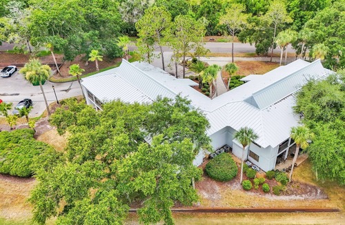Wesley Chapel Condo | Relaxing Golf & Tennis Studio w/Scenic Views, Patio, & Easy Access to Top Attractions – Book Now!