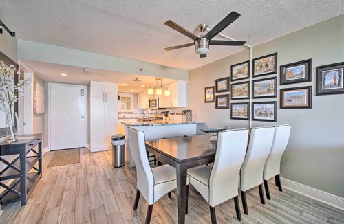 Hudson Condo | Relaxing Hudson Condo Steps from the Pool!