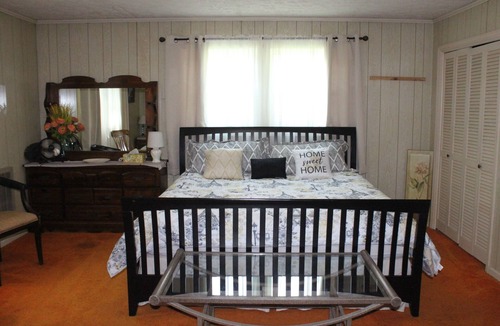 Vilas House | Relaxing, quiet country setting. Close to many Mountain activities!