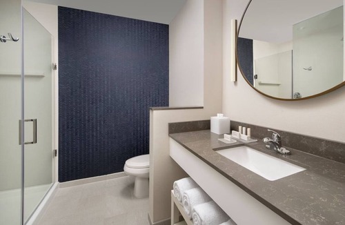 Florida City Hotel | Relaxing Room Awaits After Exploring Miami and Beyond, 2 Family Ready Rooms