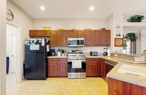 North Port House | Relaxing Snowbird-Friendly Retreat Near Golf, Beaches & Outdoor Fun