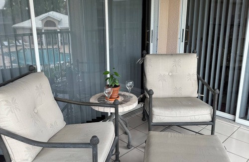 Bonita Shores Condo | Relaxing Vanderbilt Lakes Condo
