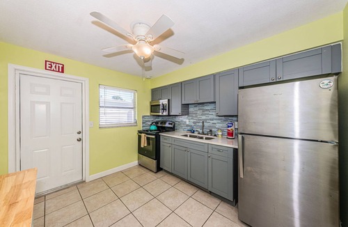 Indian Rocks Beach Villa | Remodeled Clean , Bright Indian Rocks Beach Villa. Pet Friendly