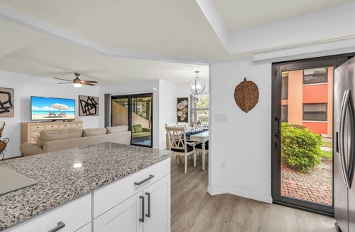 Hammock Bay Condo | Remodeled first floor Tropic Schooner unit
