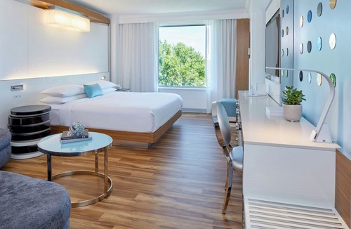 Barclay Downs Hotel | Renaissance Charlotte SouthPark