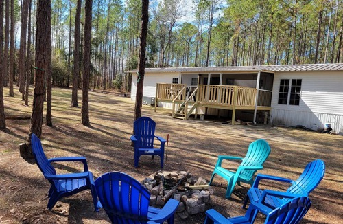 High Springs House | Renovated 3 BR Near Ginnie Springs