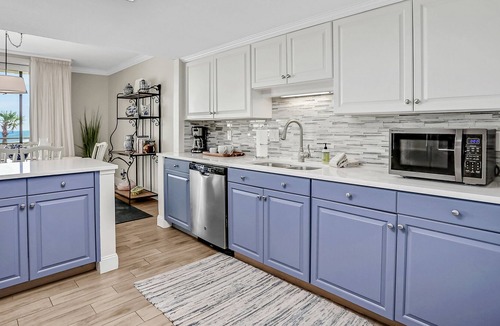 Fernandina Beach Condo | Renovated 3rd-floor oceanfront condo with balcony & pool
