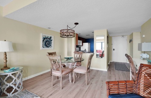 Amelia City Condo | Renovated, Clean Oceanfront Condo in Amelia Surf & Racquet Club
