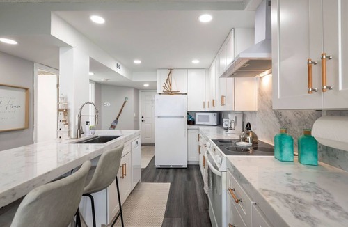 Ponce Inlet Condo | Renovated Condo With Pool on No Drive Beach