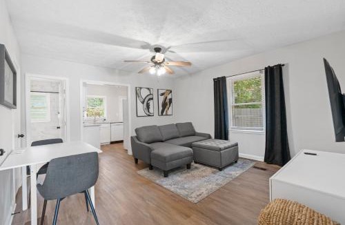East Side House | Renovated East Atlanta Village Duplex