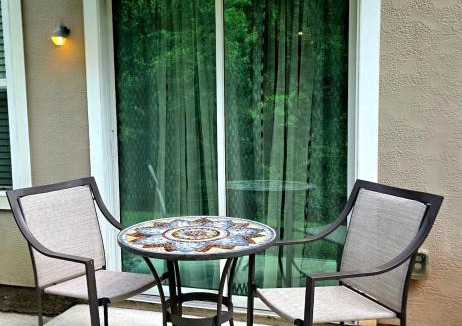 Arlington Apartment | Rental Destination Relaxation I