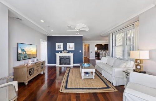 Diamond Beach Apartment | Residence 409 At The Grand