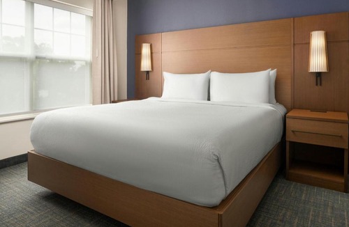 Egg Harbor Township Hotel | Residence Inn by Marriott Atlantic City Airport Egg Harbor Township