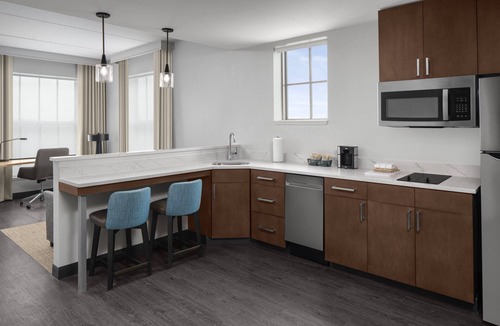 Isle of Palms Hotel | Residence Inn By Marriott Jacksonville - Mayo Clinic Area
