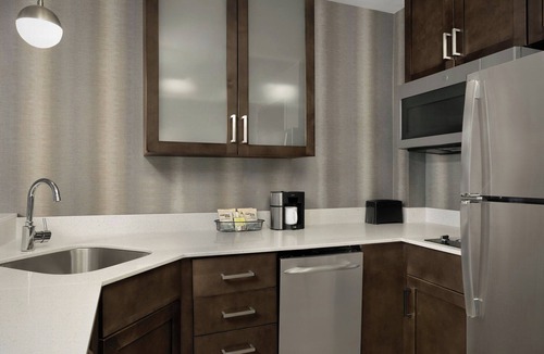 Paw Creek Hotel | Residence Inn by Marriott Charlotte Northlake