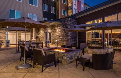 Dixie - Berryhill Hotel | Residence Inn by Marriott Charlotte Steele Creek