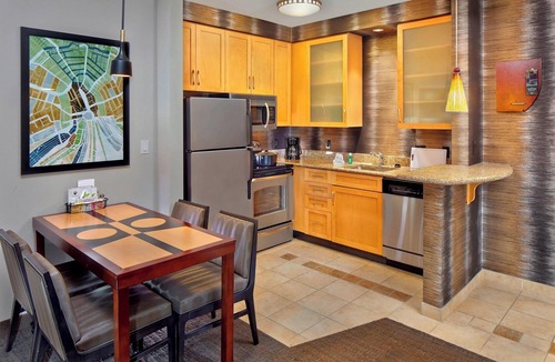 Lake Mary Hotel | Residence Inn by Marriott Orlando Lake Mary