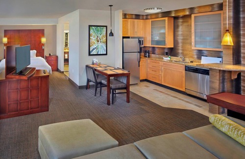 Lake Mary Hotel | Residence Inn by Marriott Orlando Lake Mary