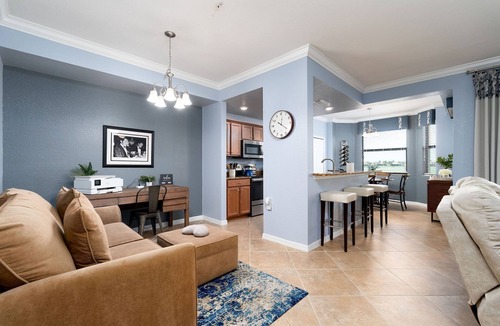 Naples Condo | Resort Community, Golf Galore, Tennis, Resort Pools