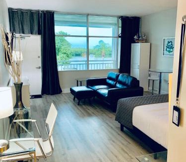 Ruskin Apartment | Resort Condo, Private Beach, Balcony with Water Views Bayside Retreat