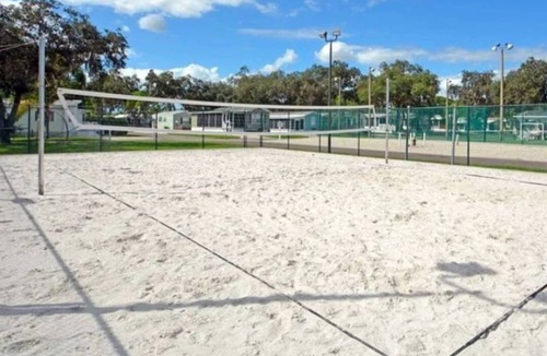 Braden River Cottage | Resort Cottage w/Golf Cart Included + Full Amenity Access - Sleeps 6