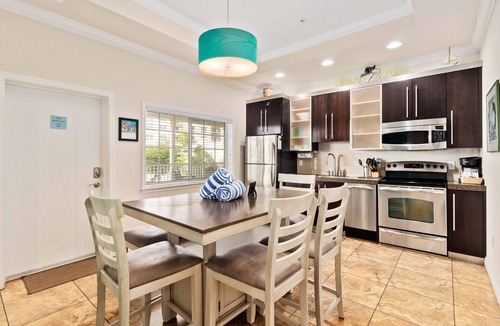 Siesta Key Condo | Resort-Style 2BR w Pool & Private Beach-Beach Club at Siesta Key #204C by RVA