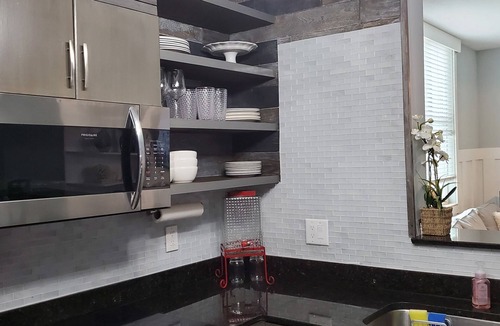 East Ocean Ave Condo | Resort Style Living 5 minutes from the beach